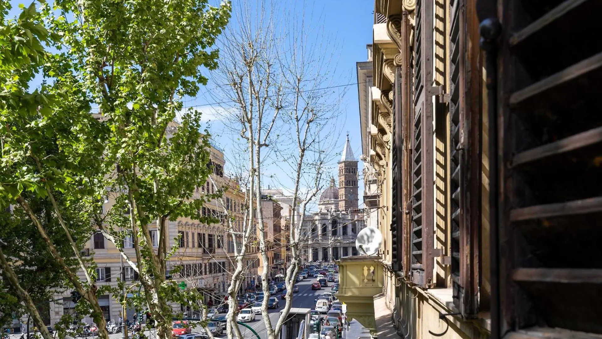 The 38 Home L Homkeey Luxury Apartment I Colosseum Rome