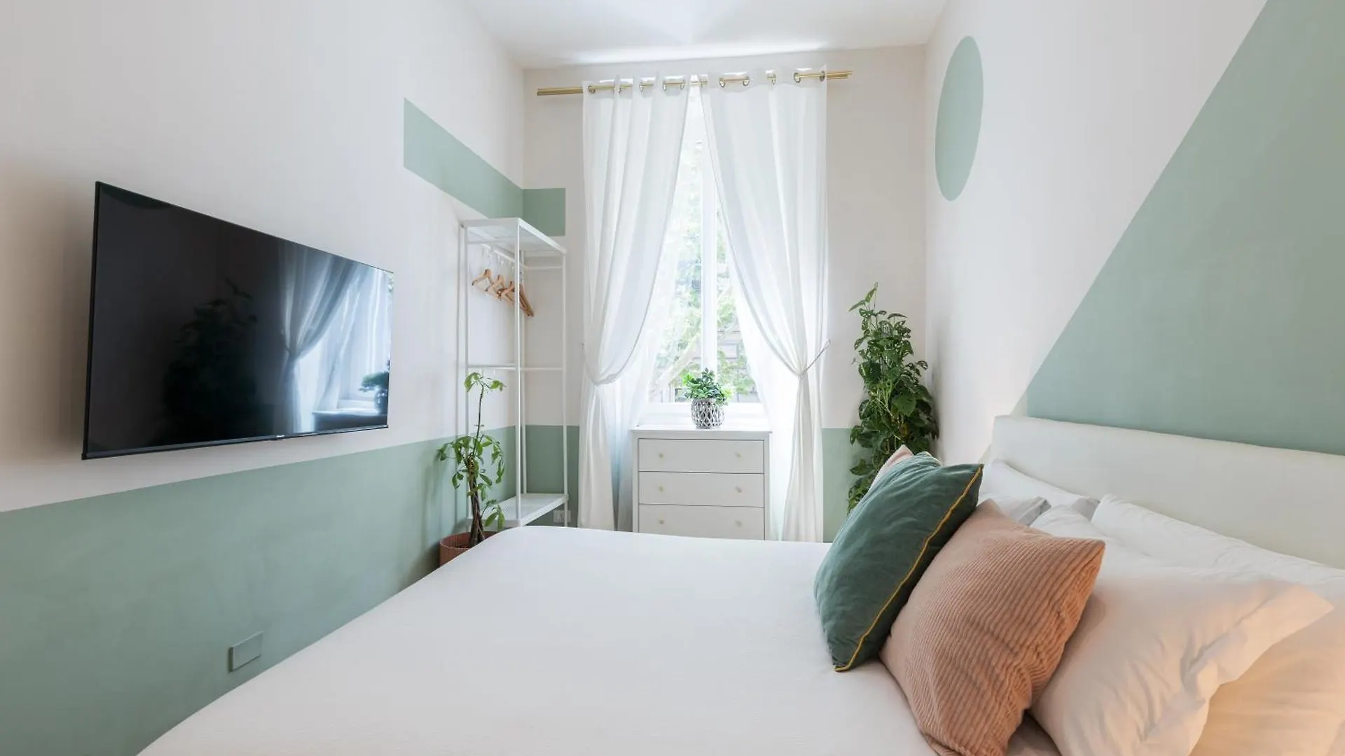The 38 Home L Homkeey Luxury Apartment I Colosseum Rome Italy